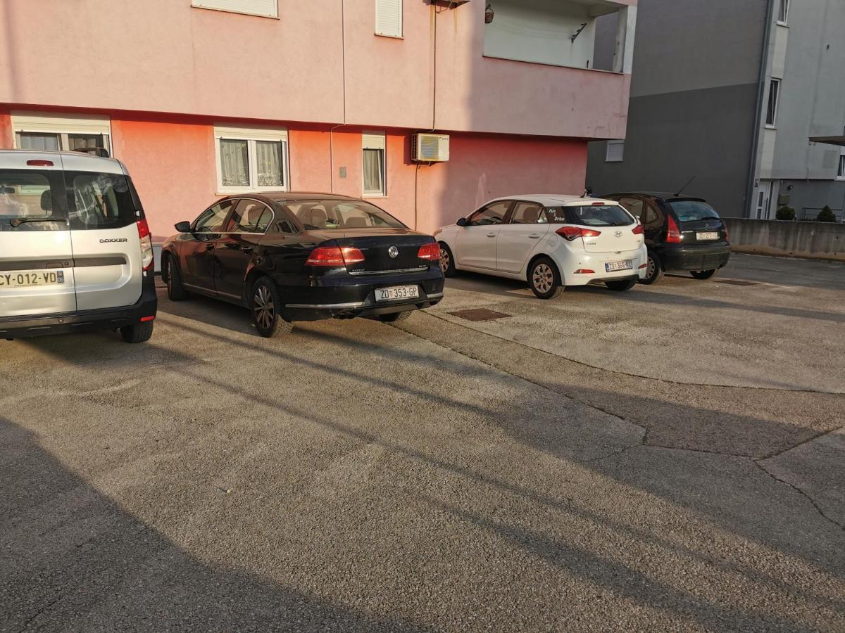 Apartman Blaslov 扎达尔 外观 照片